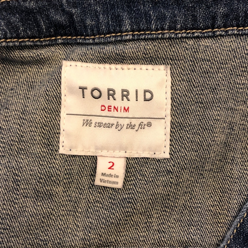 Womens Torrid Denim Blue Vest - Medium to dark Wash Size 2 - Picture 7 of 10